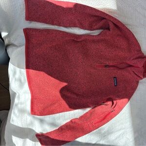 Patagonia Men’s Heathered Red Zip-Neck Fleece Pullover